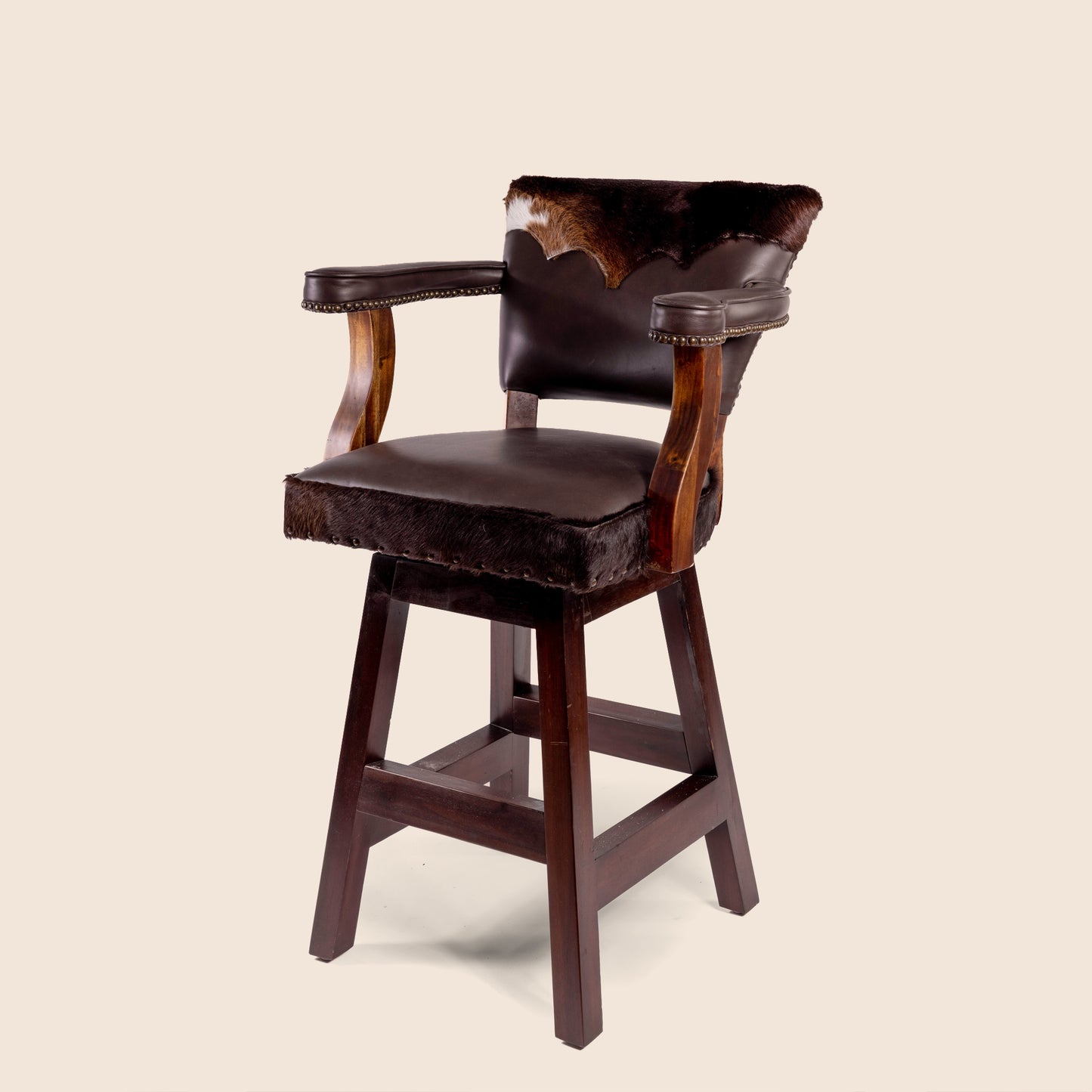 Trophy Swivel Stool in cowhide leather – front view