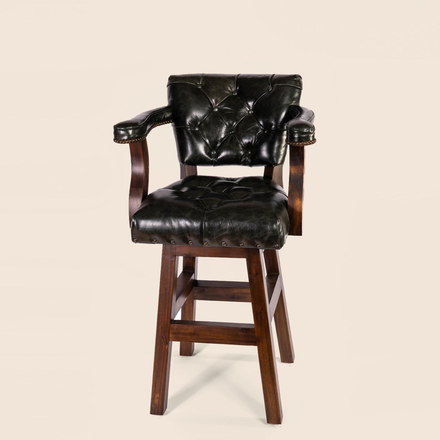Trophy Swivel Stool in tufted leather – front view